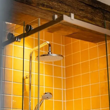 Bed & Breakfast Lake Suites