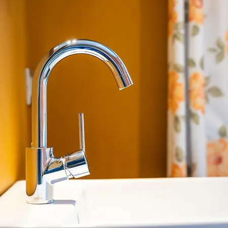 Lake Suites Frühstückspension 3*