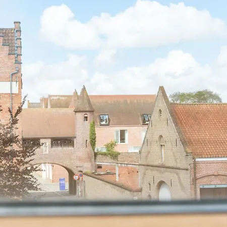 Lake Suites 3* Bruggy
